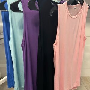 Sleeveless Yoga Tops